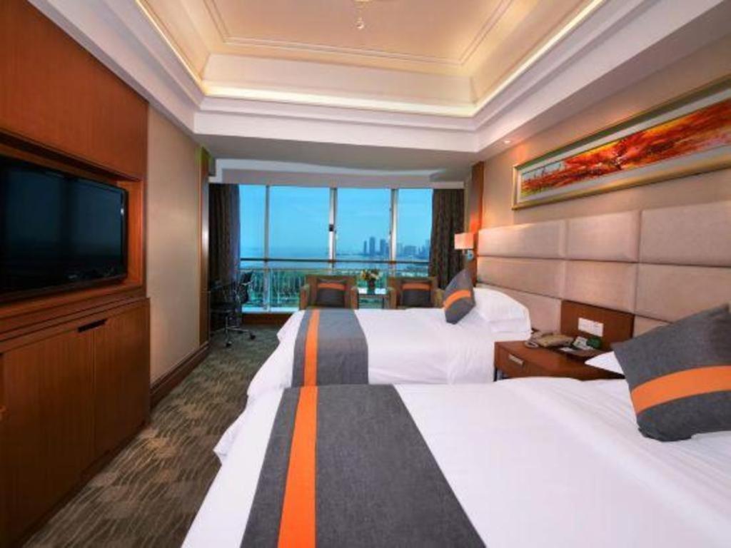 Golden Sea View Hotel Haikou Хайкоу Экстерьер фото